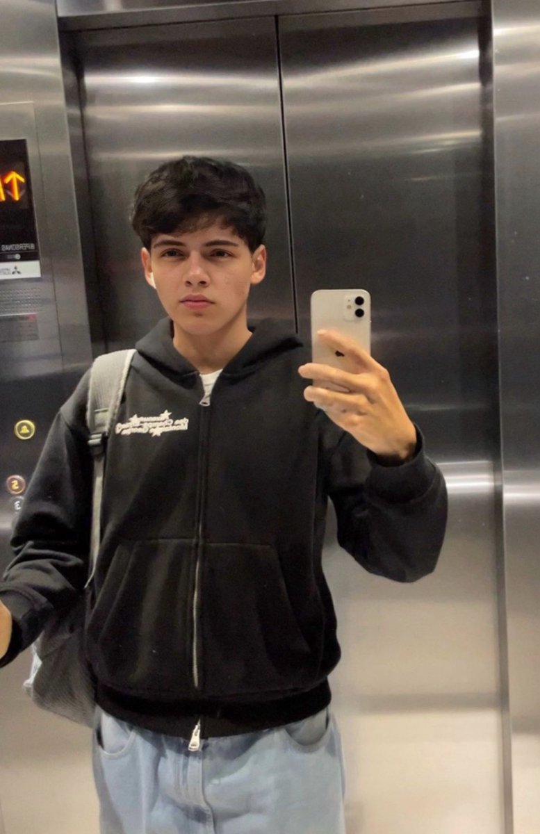 Sigfried tweet media