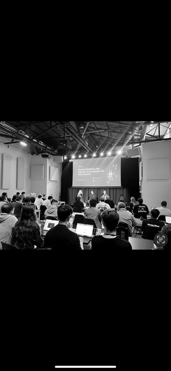 Hedi Zandi tweet media