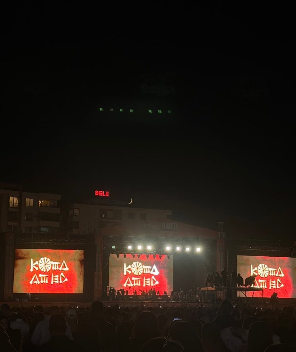 Xweş bû,
Geş bû..
#komaamed 
#amed