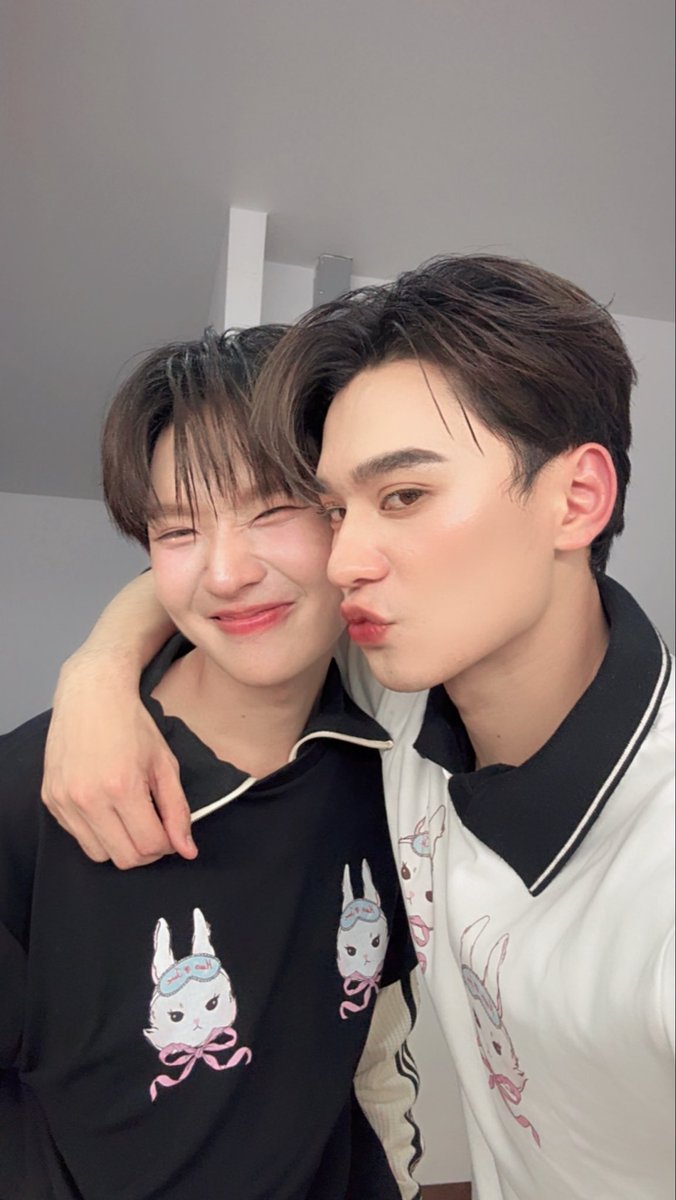 เก่งมากครับคุณอ้วน ขอตัวลาไปพักก่อนนะครับ
#เขมจิราต้องรอดตอนจบ
Khemjira The Series Final EP