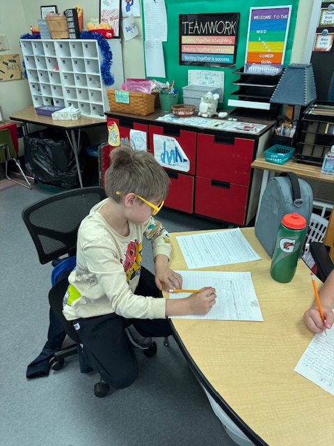 MrsWiedsClasses's tweet image. So proud of our @WitWisdomELA students working hard on their writing @MrsWiedsClasses  @TracyKehm