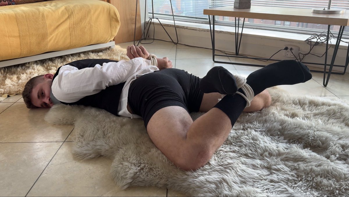 Tied Sun tweet media