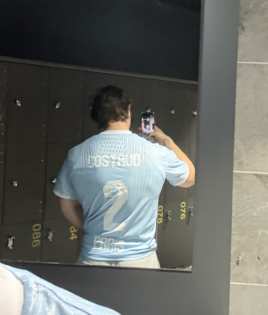 BMS | flexliks 🦍🏋🏼✝️ tweet media