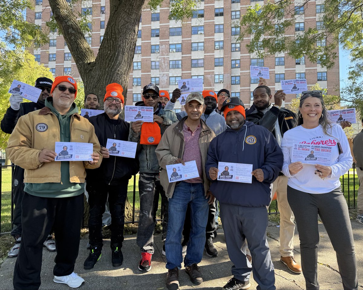 CentralLaborNYC's tweet image. .@local79nyc showed up in force to get out the #UnionStrong vote for Shirley Aldebol on the first day of early voting! Let’s go! #NYCLaborVotes