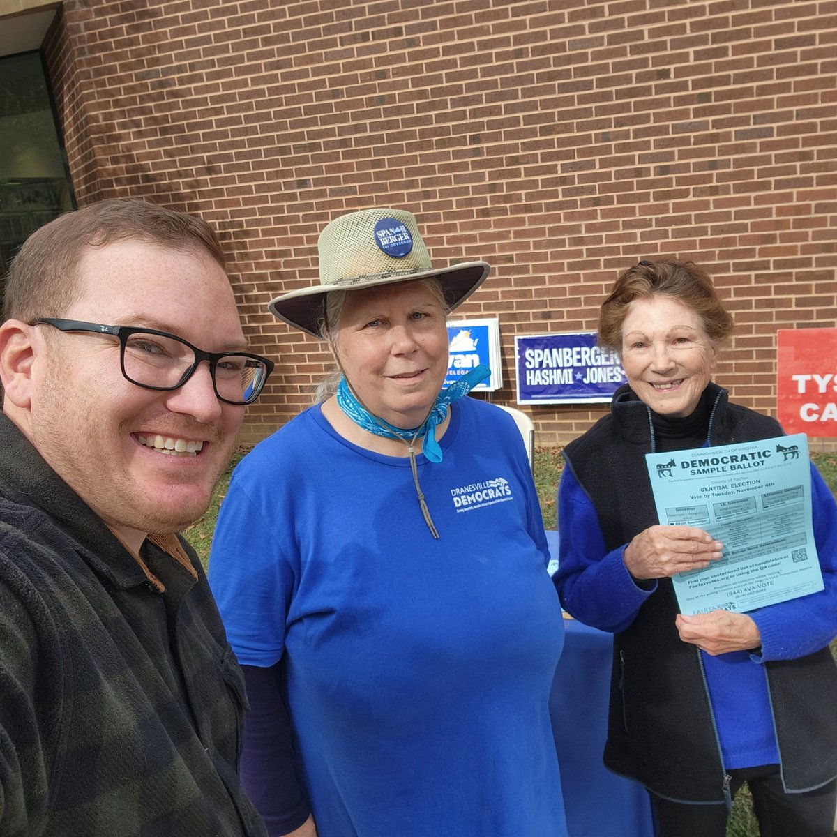 Dropped by early voting at the Tysons Pimmit Library and then knocked doors in Pimmit Hills!
<a href="/SpanbergerForVA/">Abigail Spanberger</a> <a href="/SenatorHashmi/">Senator Hashmi</a>