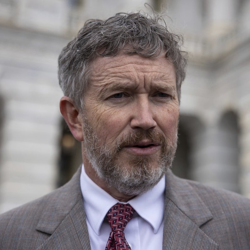 Senator Rand Paul has pledged to back Rep. Thomas Massie against the Trump-backed primary challenger in Kentucky’s 4th Congressional District.

Follow: <a href="/AFpost/">AF Post</a>