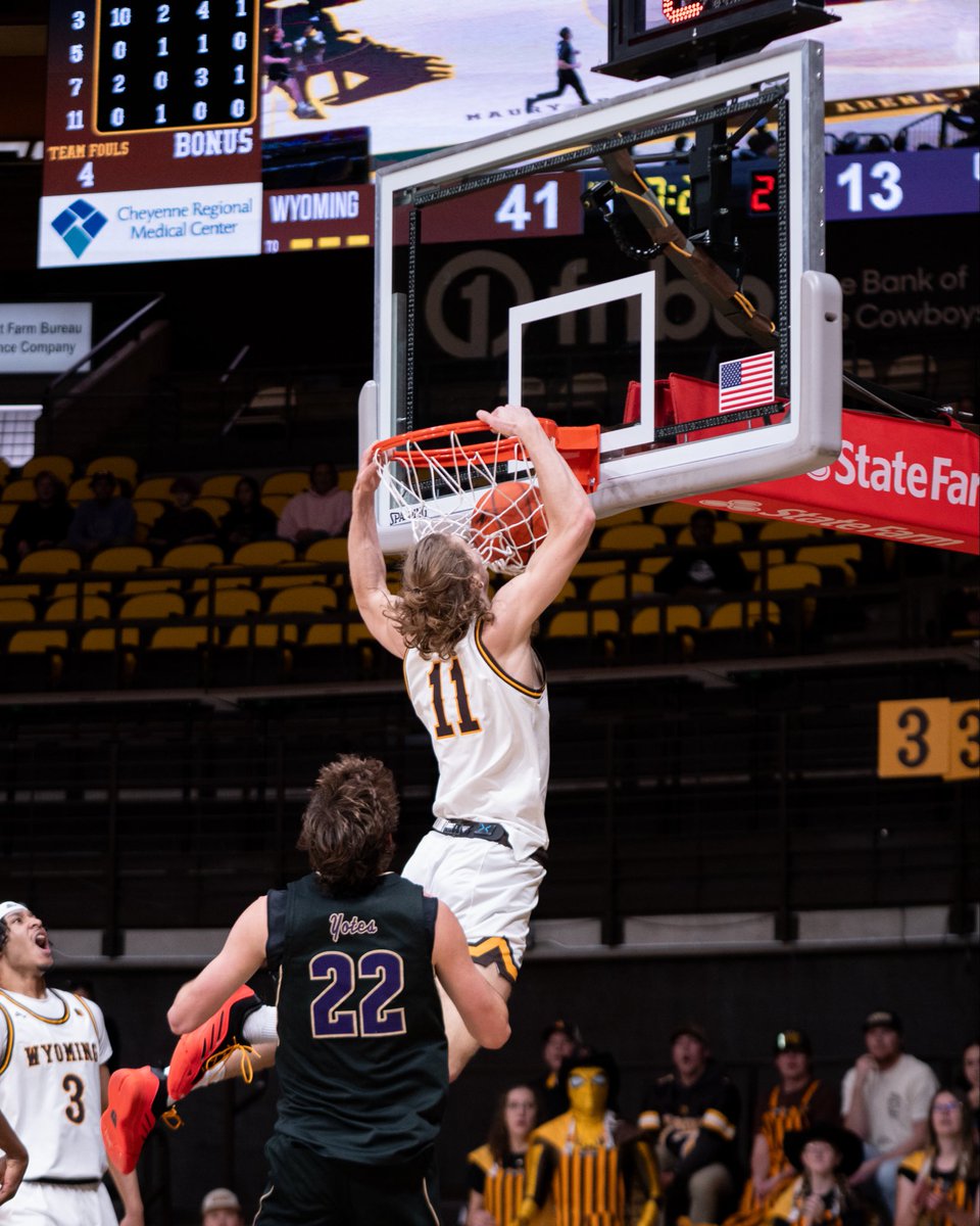 Cowboy Hoops in the Dome &gt;&gt;&gt;&gt;