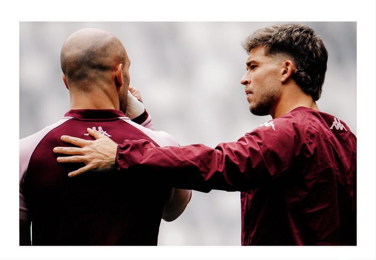 Maxime Lucu x Matthieu Jalibert performance encore ce soir ✨

Gestion, occupation, prise d’initiative, step, animation, défense, but, la partition de chef d’orchestre 🎻

La charnière est de retour et l’UBB retrouve ses couleurs 🍇