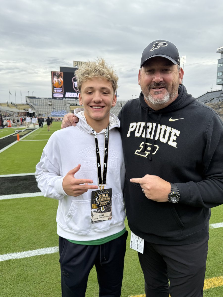 Larkyn (LT) King tweet media