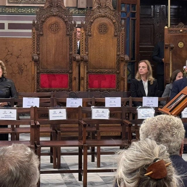 τί να φταίνε οι εκπρόσωποι
έρημοι και απρόσωποι βρε…