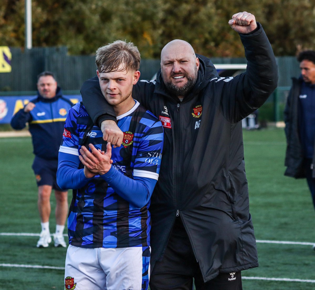 The annual <a href="/millwallpheby/">Pheby</a> post Stalybridge celebration image 😉📸