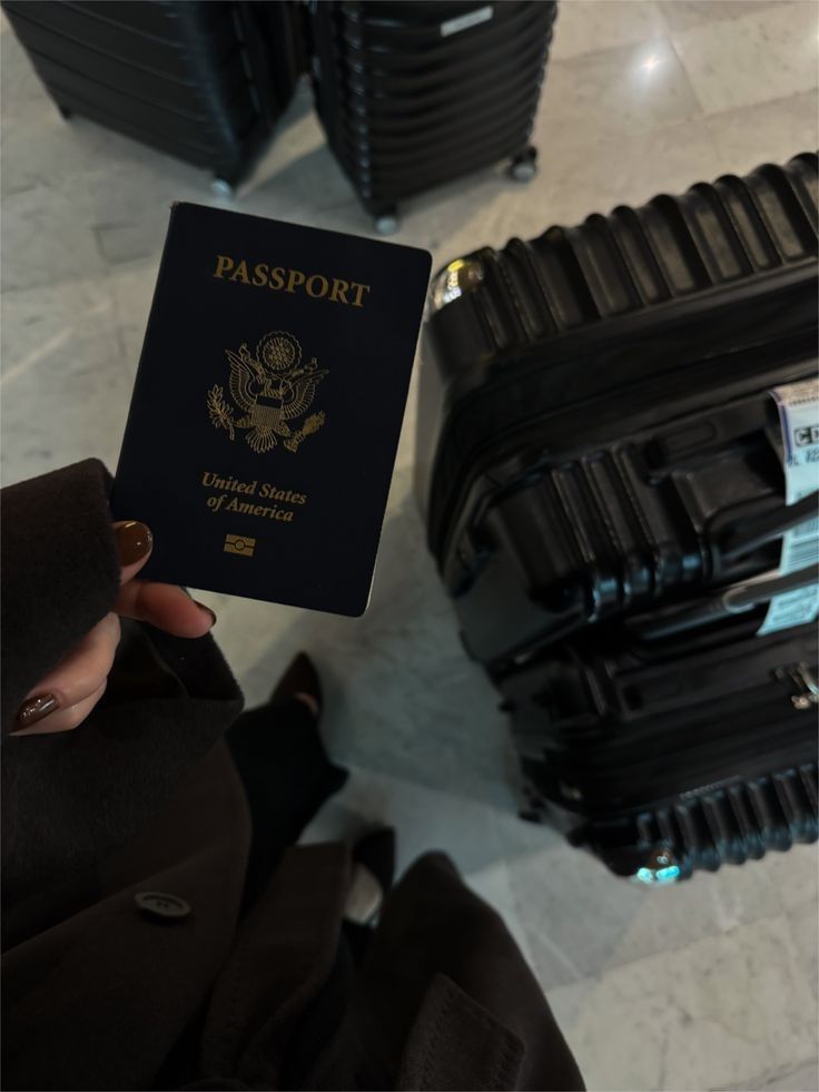 TravelBloom1's tweet photo. Airports make me emotional — so many stories, so many beginnings. 🛫
#TravelMood #Wanderer https://t.co/enPRV7DZdk