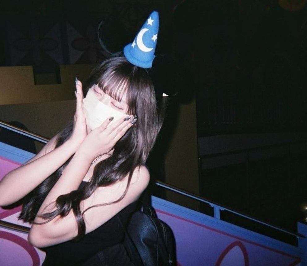 VelocityDB's tweet image. 金曜日午前のメモ：風強め／のんびり。作業する→作業する。あせらずに。