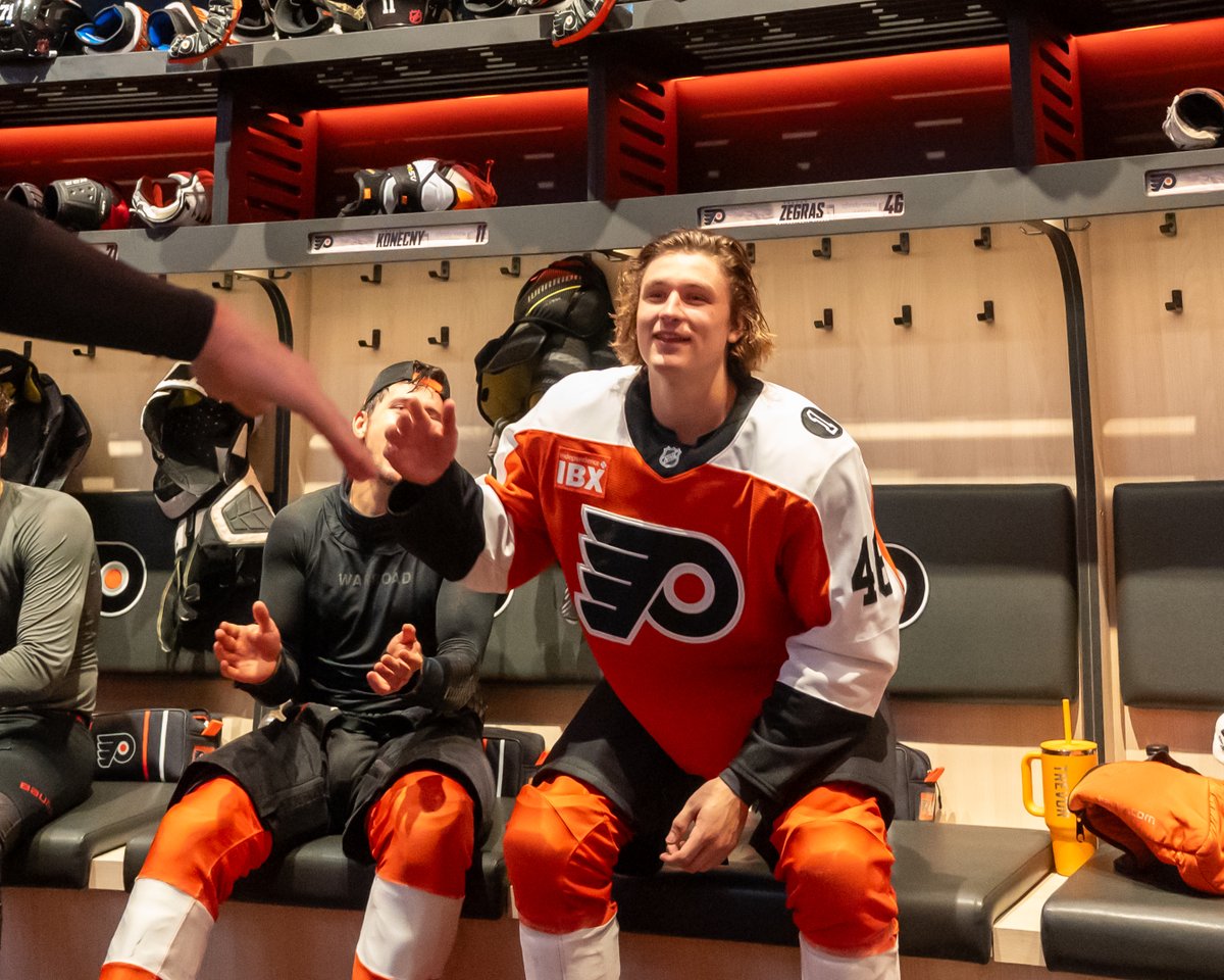 x - Philadelphia Flyers tweet media