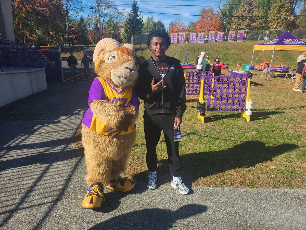 Had a great time at Wester Chester University. Thanks <a href="/coachzwaan/">Bill Zwaan Sr Retired</a> <a href="/CoachJCurry/">Justin Curry</a> for the hospitality.
<a href="/WCUGoldenRamsFB/">West Chester Golden Rams Football</a> <a href="/WilliamPennDEF1/">William Penn (DE) Football</a>