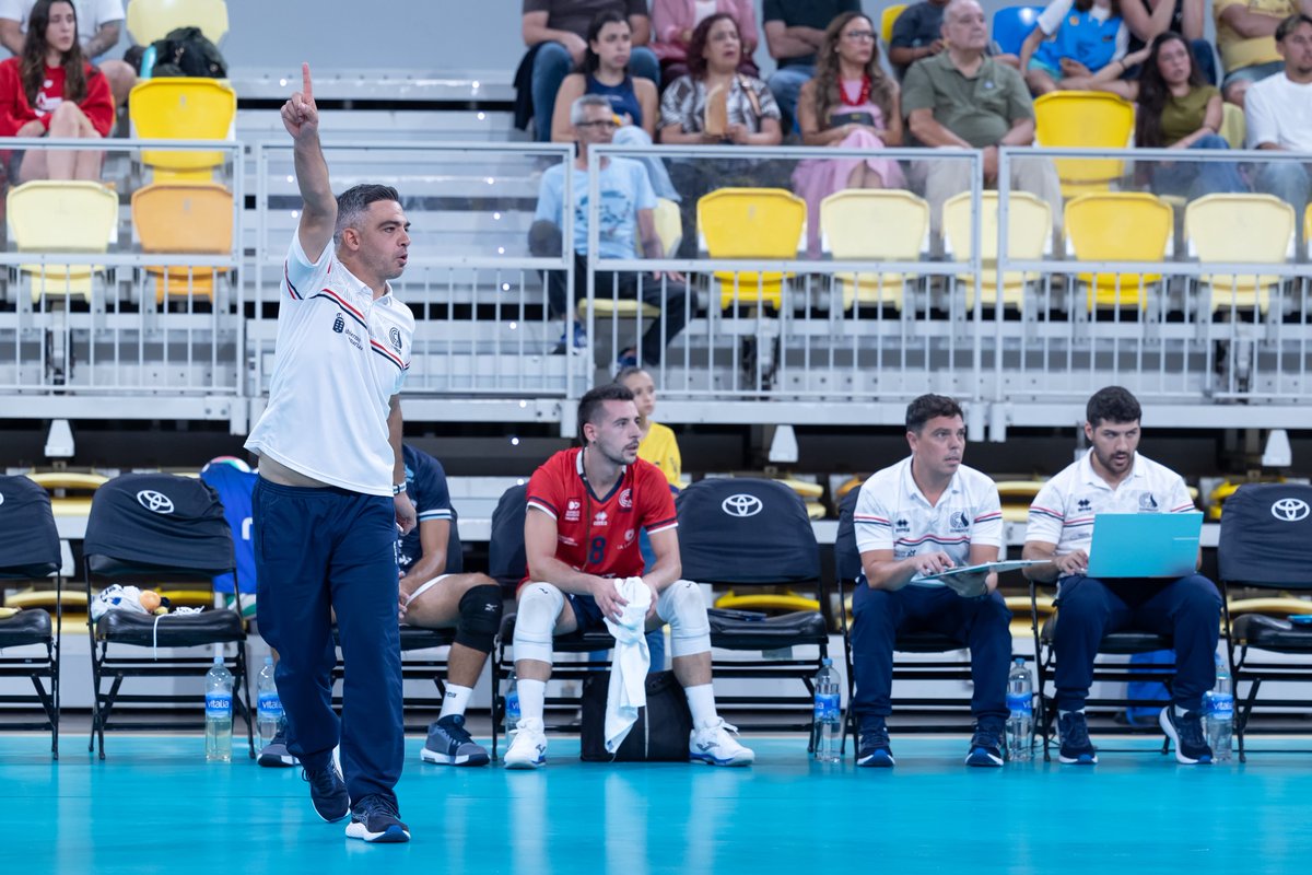 ✍️🏐 Crónica | 𝐄𝐬𝐭𝐫𝐞𝐧𝐨 𝐬𝐢𝐧 𝐩𝐫𝐞𝐦𝐢𝐨 𝐝𝐞𝐥 𝐂𝐢𝐬𝐧𝐞𝐫𝐨𝐬 𝐋𝐚 𝐋𝐚𝐠𝐮𝐧𝐚

➡️ Derrota por 3-0 ante el CV Guaguas

📲 Disponible aquí 👇
acortar.link/s32dYz

📸 <a href="/cvguaguas/">Club Voleibol Guaguas Las Palmas de Gran Canaria</a> 

#TENERIFEDespiertaEmociones #ActivaTuVida #DXTenerife #deportelagunero
