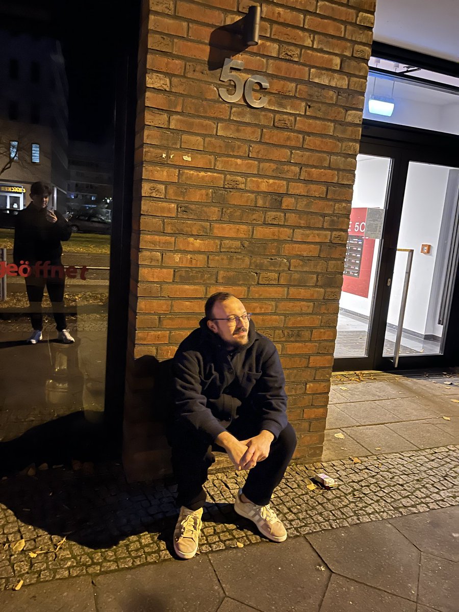 Hoca turnuvayı kafasında kazandı

<a href="/BerkeKanturk/">Vlad</a>