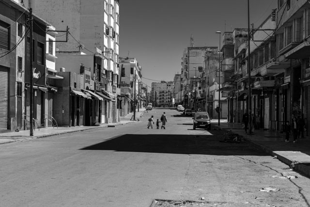 photos_dsmith's tweet image. #Eid in #Casablanca #Morocco and all #businesses are closed. The city feels #quiet and like a #ghosttown. Shot using #Nikon by an #awardwinning #photographer / #photography #business. See more at darrensmith.org.uk or #follow on #socialmedia #blackandwhitephotography