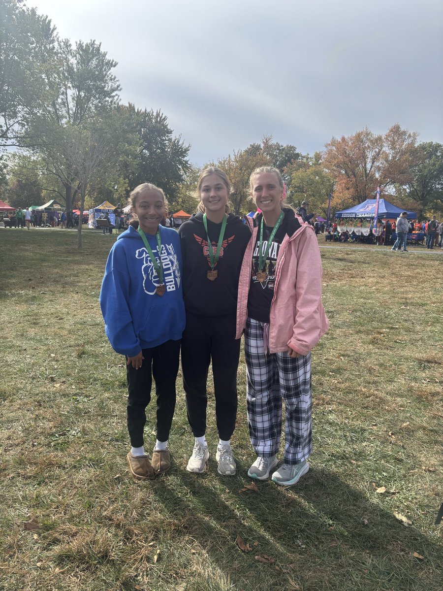 Lucas Cubs TF & XC tweet media