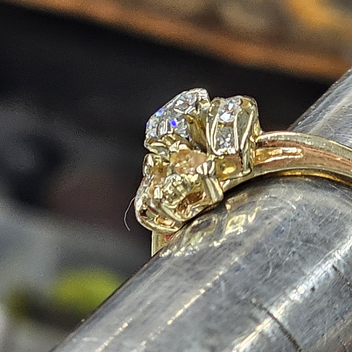 CJs_Jewelers's tweet photo. We not only make custom jewelry, we also do repairs.  All done in store with the utmost care.   #diamonds #customjewelry #okcjeweler #oklahomajeweler #jewelrymaking #jewelryrepair #wemakejewelry https://t.co/9WJUzM4tlE