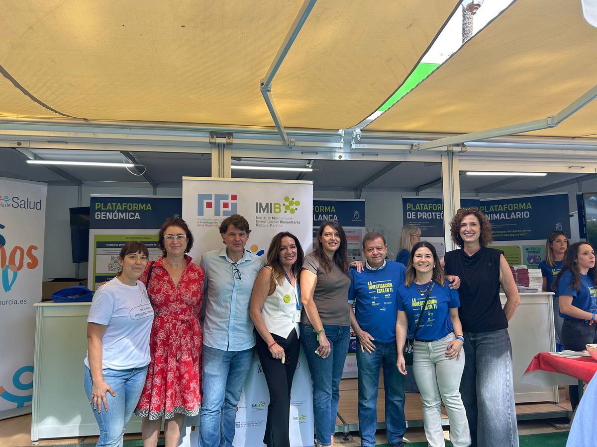 IMIB_RMurcia's tweet photo. 🔬 ¡Seguimos viviendo la ciencia a tope!

Hoy hemos vivido una jornada increíble en el Jardín del Malecón, compartiendo curiosidad, conocimiento y experiencias con cientos de visitantes que se han acercado a descubrir cómo la investigación y la innovación mejoran nuestras vidas. https://t.co/XuX8SMcXe3