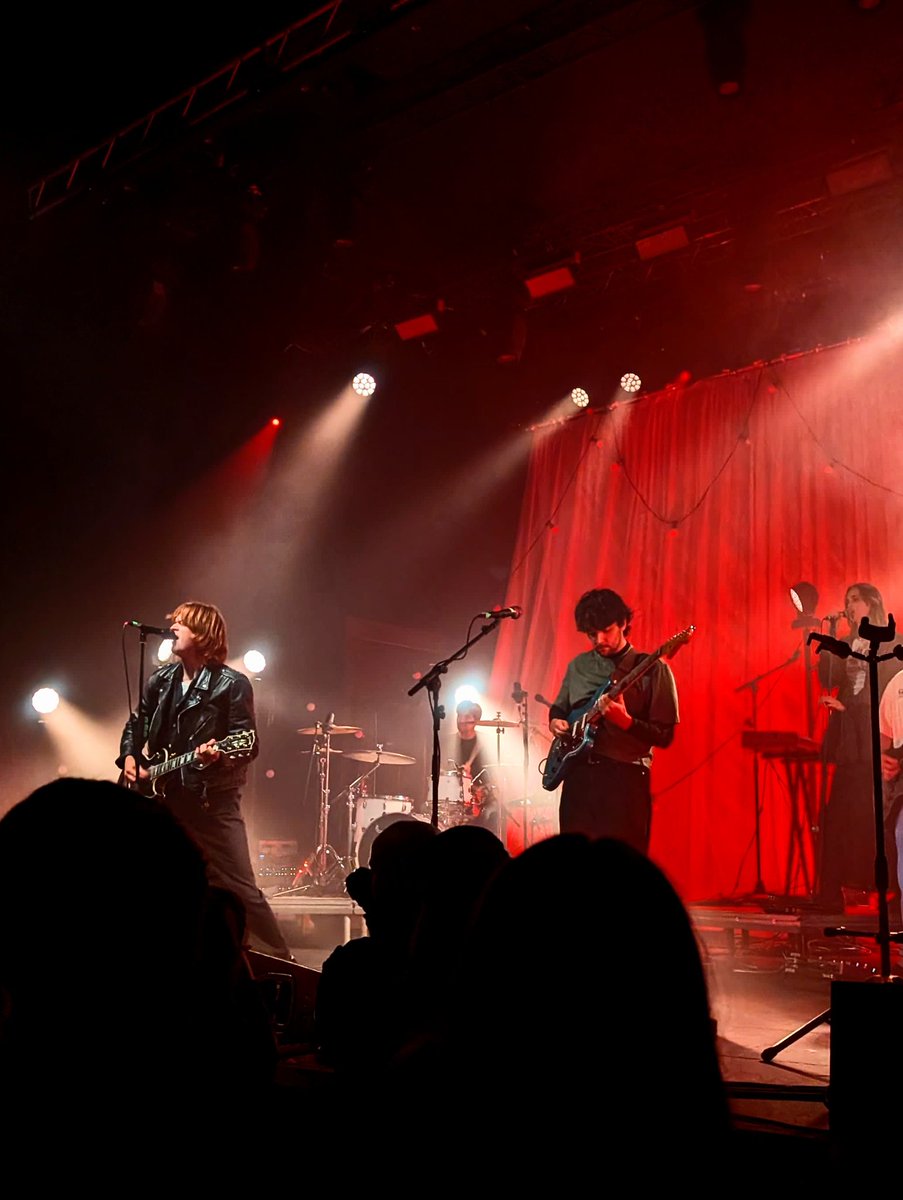 k 🐦‍⬛ tweet media