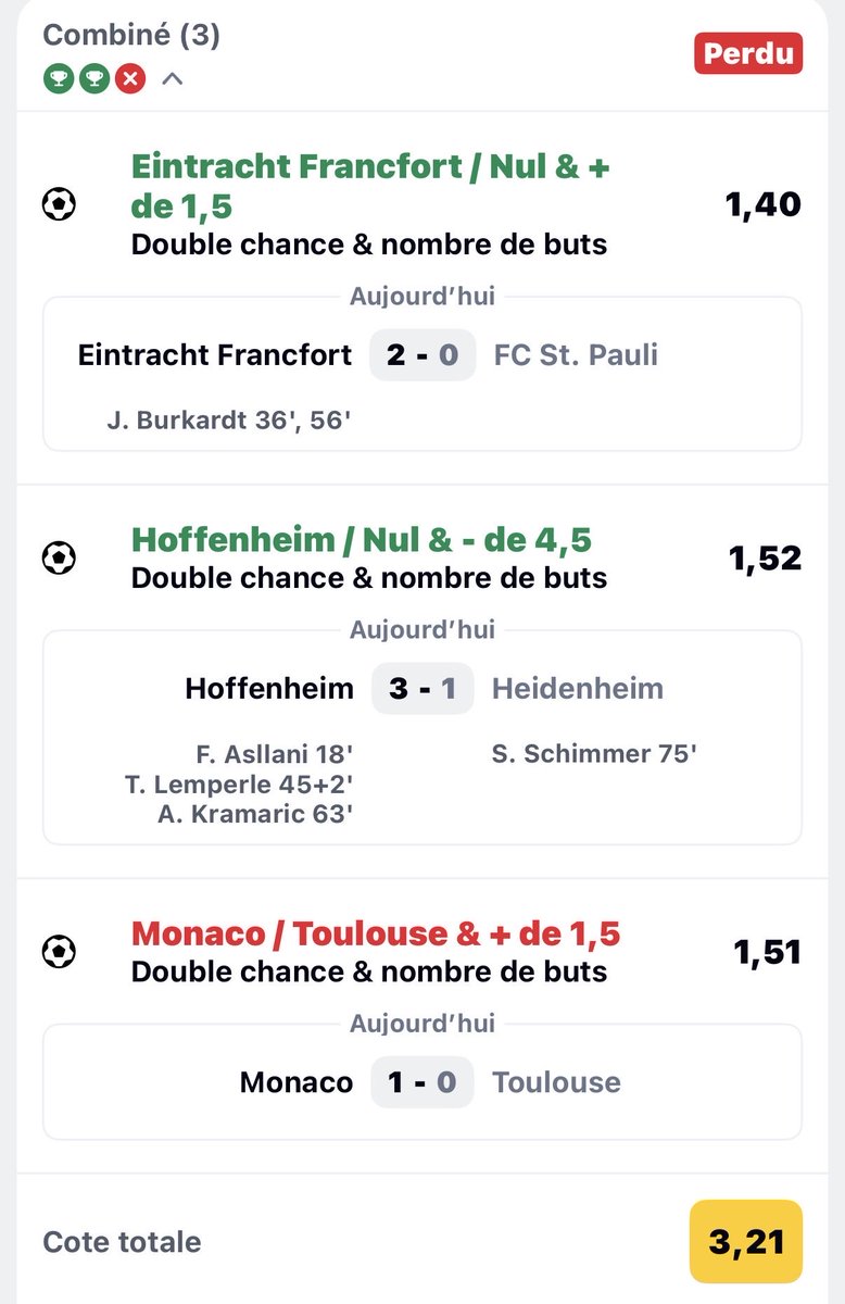 ChipsPronos's tweet photo. Encore un manque de réussite criant 🤣
La chance, t’as disparu ou quoi 😂 ? 
Il en faudrait un petit peu, de temps en temps 🤷🏻‍♂️ https://t.co/thBr0n9Yds