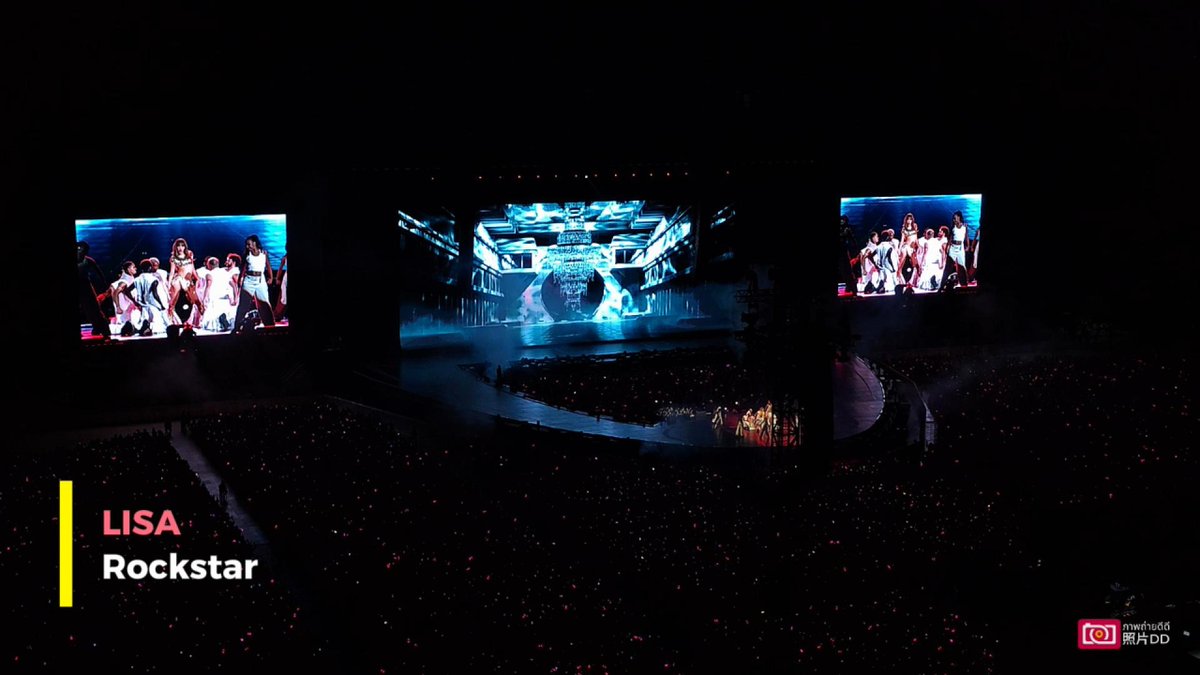 paaptai_dd's tweet image. Playlist 
youtube.com/playlist?list=… 

#BLACKPINK_DEADLINE_IN_BANGKOK #DEADLINE_IN_BANGKOK