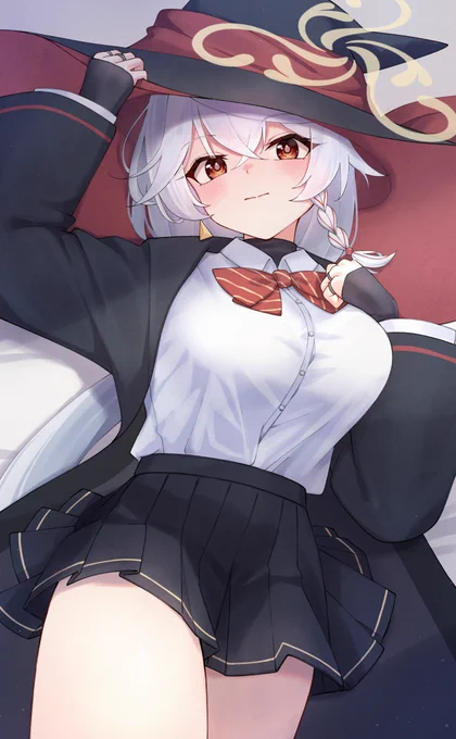 「帽子とらないなら…その…マスターなら…」 #ブルアカ #白尾エリ
