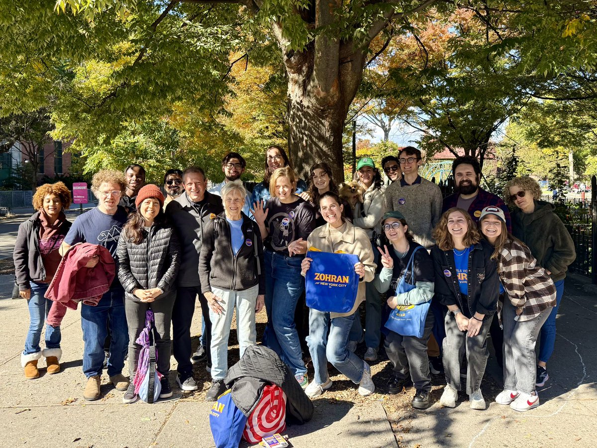 How was your canvass for <a href="/ZohranKMamdani/">Zohran Kwame Mamdani</a> today?!

(Ours rocked! Share your pics below)