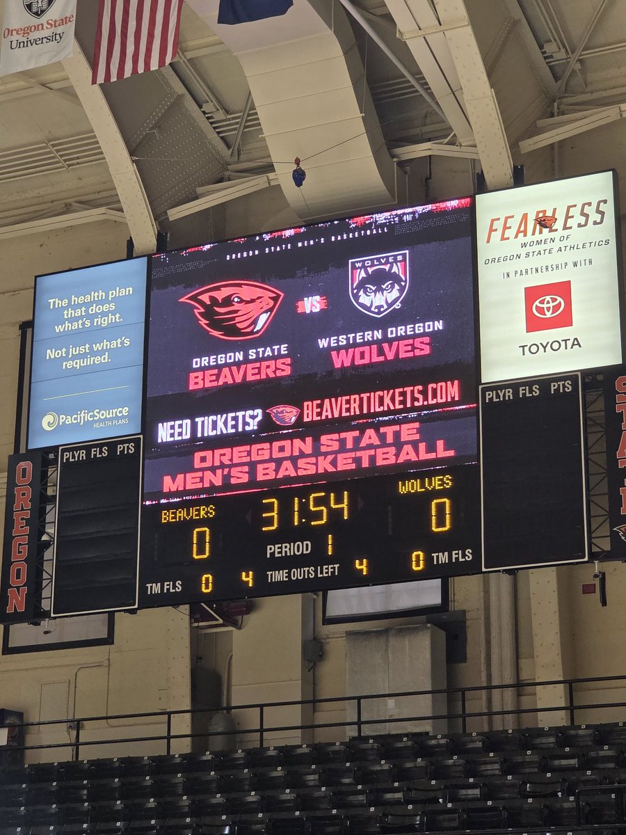 iancle1's tweet image. @woumbb_ &amp;amp; @EIKENKID are ready for #CollegeBasketball traveling on the road to face D1 powerhouse @BeaverMBB #ClevelandLove and the #icchangeshowcase is in the building. ❤️🙏 It&apos;s ALWAYS #BiggerthanSports