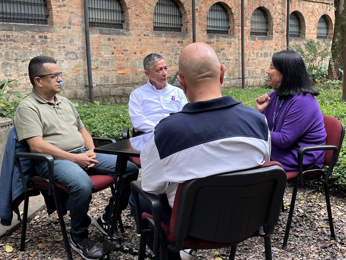 Se habló de paz, de reconciliación y algo muy importante que ruta y estrategia vamos a usar para buscar los desaparecidos en el meta. 
<a href="/JyP_TSBta05/">Tribunal Superior de Bogotá - Justicia y Paz</a> <a href="/UBPDcolombia/">Unidad de Búsqueda de Personas Desaparecidas</a> <a href="/FiscaliaCol/">Fiscalía Colombia</a>