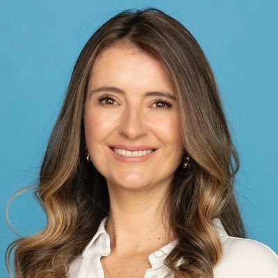 eleccionescolom's tweet image. #ATENCION
Usted tiene una imagen favorable o desfavorable de la senadora @PalomaValenciaL?
🔁 Desfavorable 
❤️ Favorable