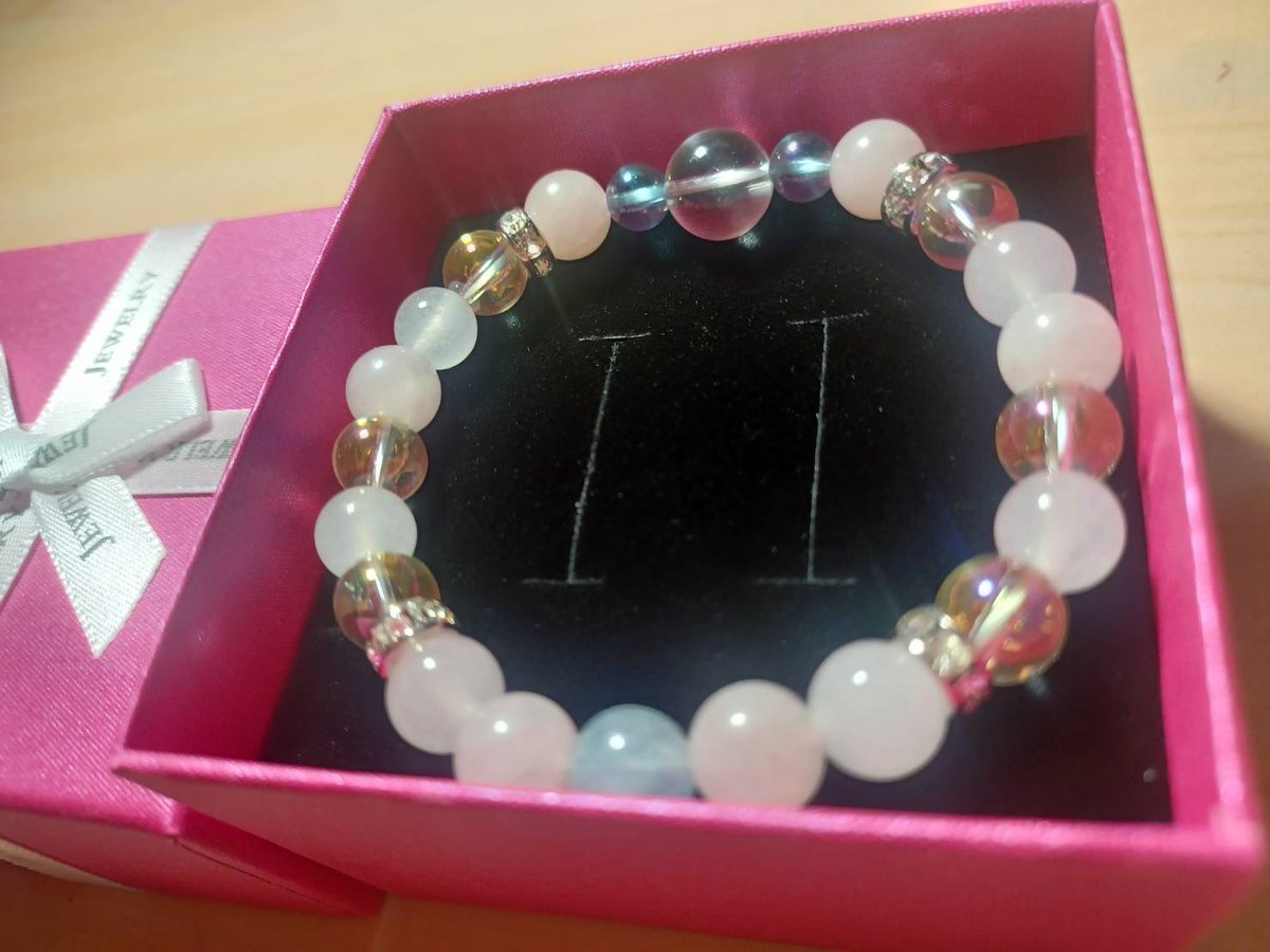 龍脈の精髄 水晶クラスタ「天と地を映す双面の輝き」※売上の一部を保護猫活動に使用 きくも0424kikumon on X