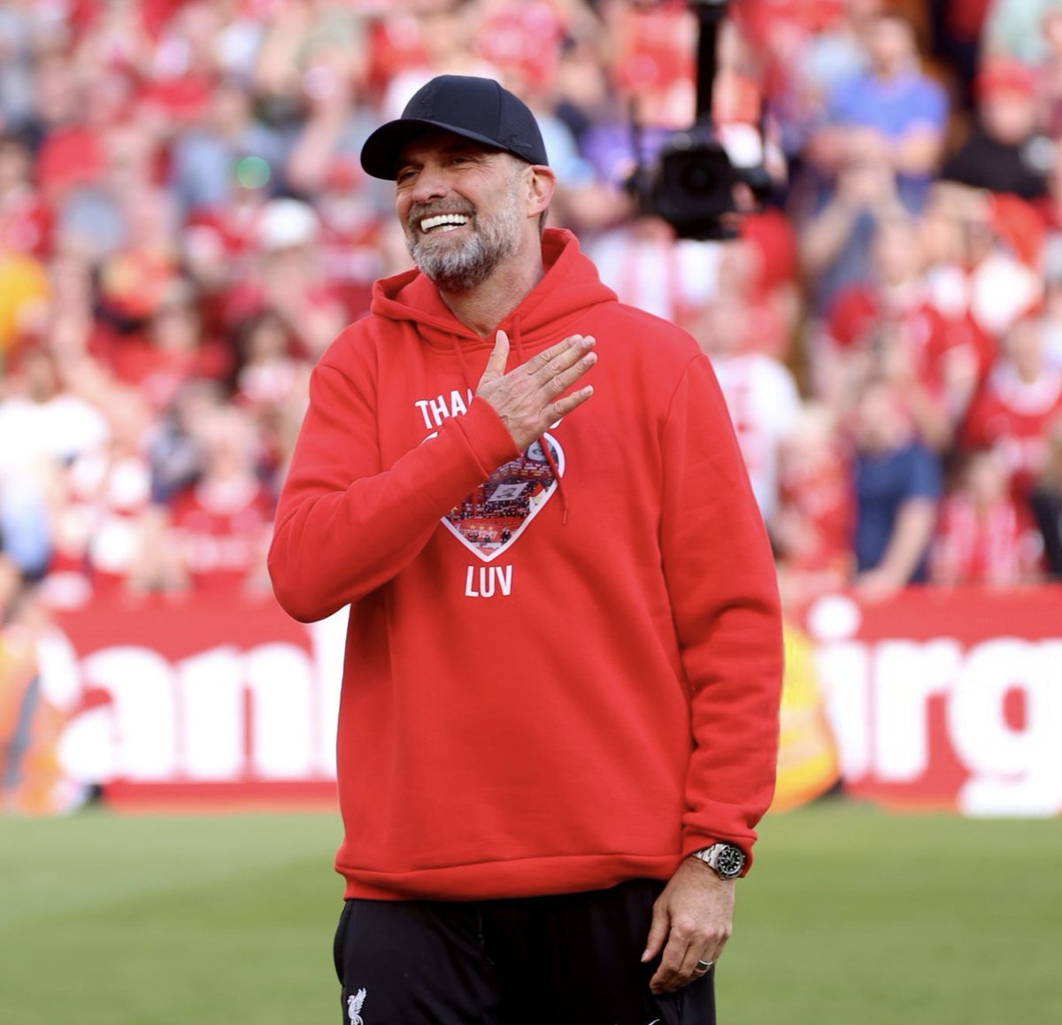 أسامة tweet media