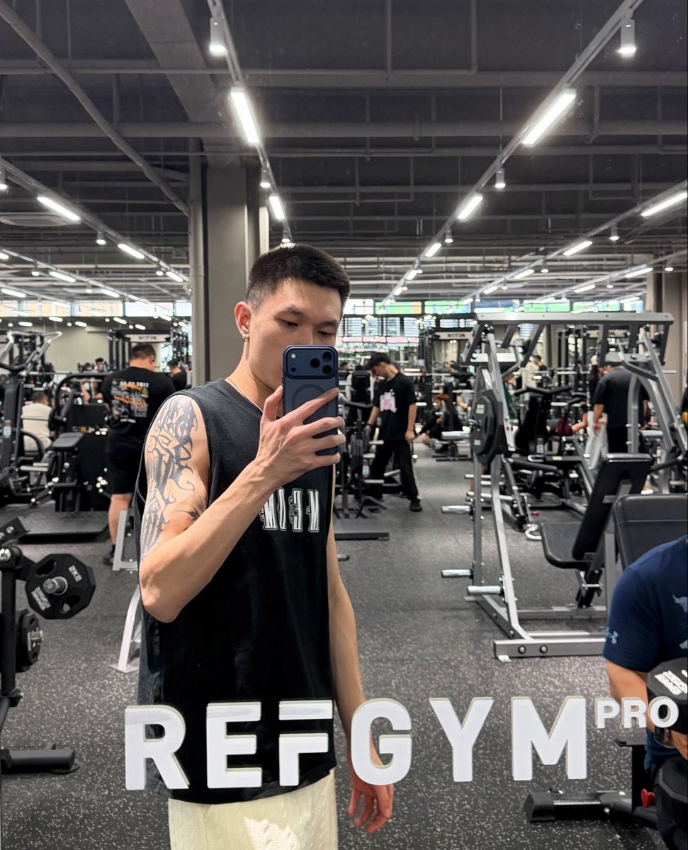 CallmeVVS tweet media