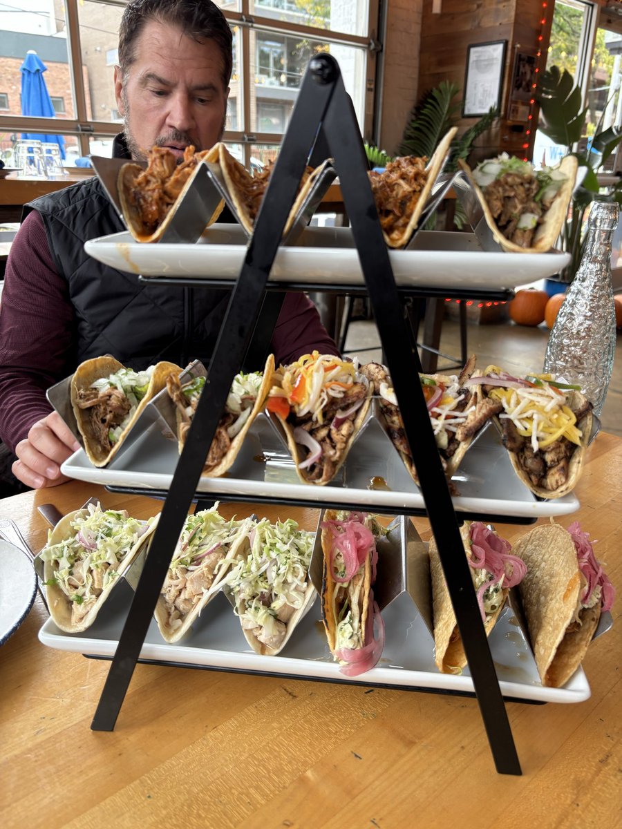 wyatt__harrell's tweet photo. Taco Tweet #19 Barcocina Chicago, IL - 7.8/10 first time here, some serious hitters here, brisket and jamaican jerk chicken were best https://t.co/lyLWht6gbd
