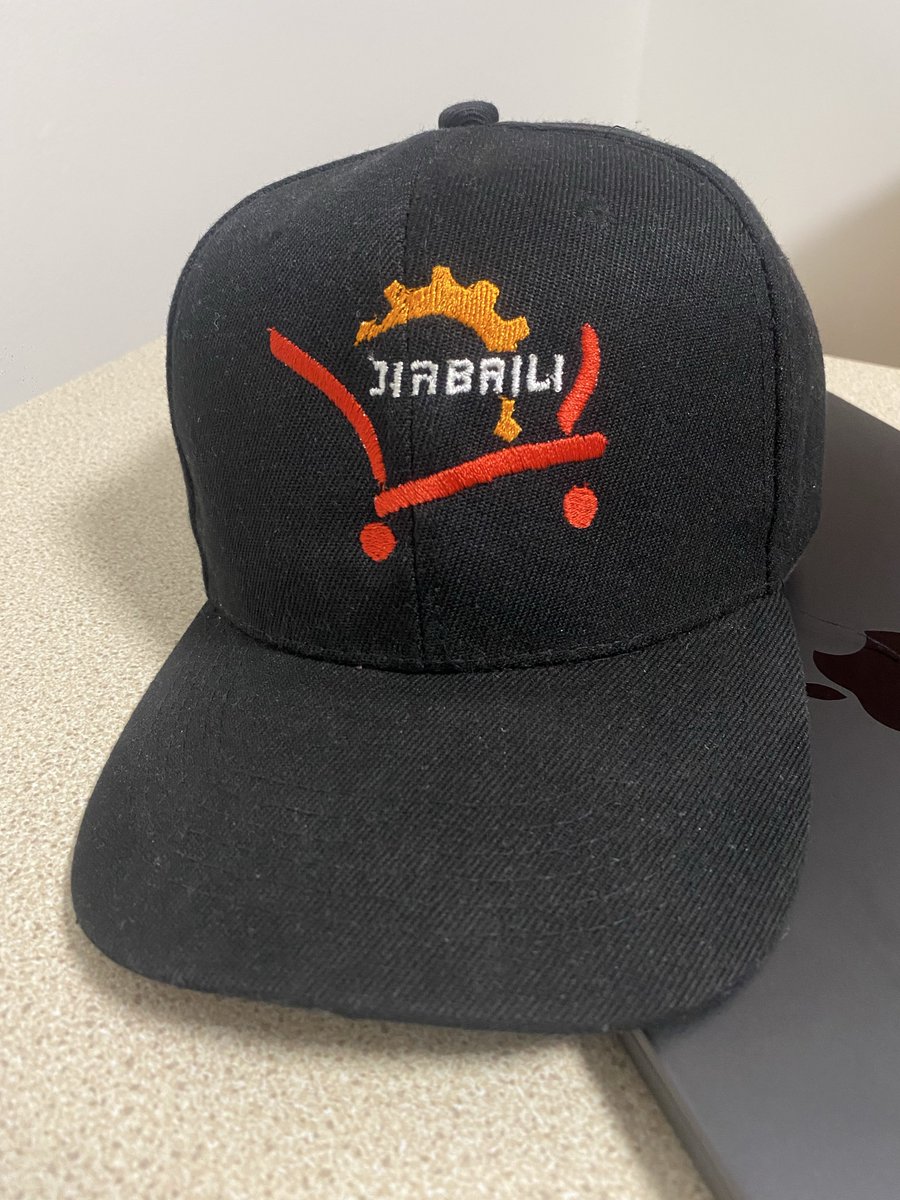 jiabailishop's tweet photo. @KS_Mussa You would look great in this! Send us your details. https://t.co/CaZrIQYN2x