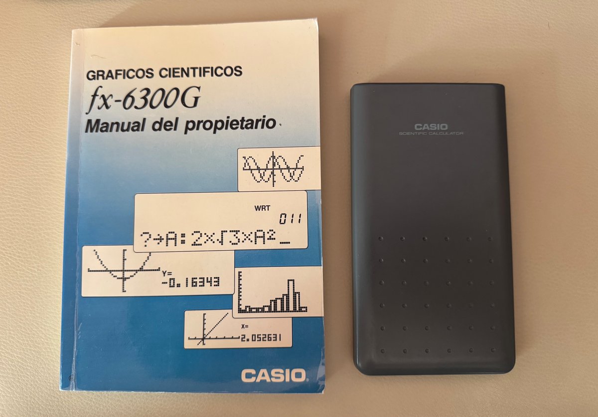 dev_morphheus's tweet photo. @MoureDev Bueno, @MoureDev… has desbloqueado recuerdos antiguos de mi #fx6300G de @CASIOedu😄como generar sin querer un bucle infinito ➿
Aquí un intento de representar el Monte Fuji 🗻 de Japón 🇯🇵 🤣
#DeMiCasioAJapón #CASIO #RetroScience #VintageTech https://t.co/Q5KwypVzTA
