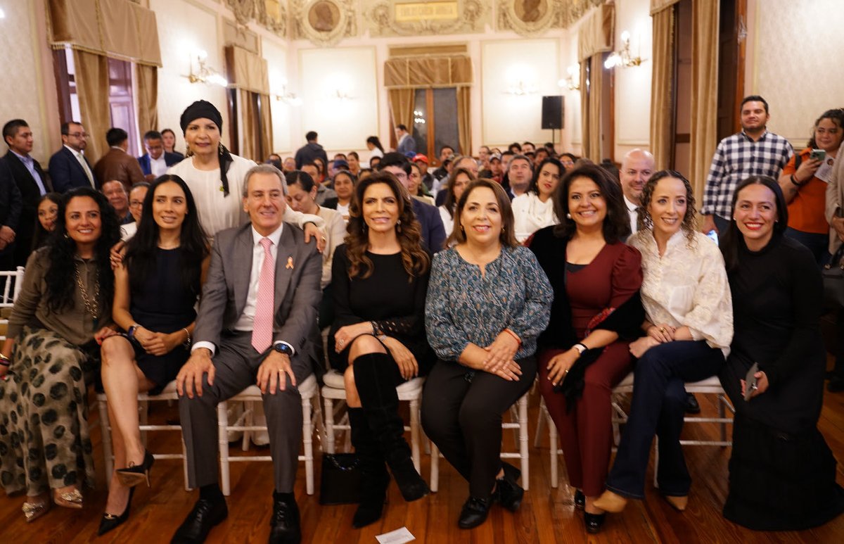 BetyManrique's tweet photo. Gracias a todas y todos los que creen, trabajan y luchan por un 🌱 estado más verde y sostenible: colectivos, productores, organizaciones y sociedad civil.

Su compromiso con el planeta inspira cada una de mis acciones. 💚
Sigamos defendiendo juntos la vida y la tierra. 🌍 https://t.co/D2ToCZxRCk