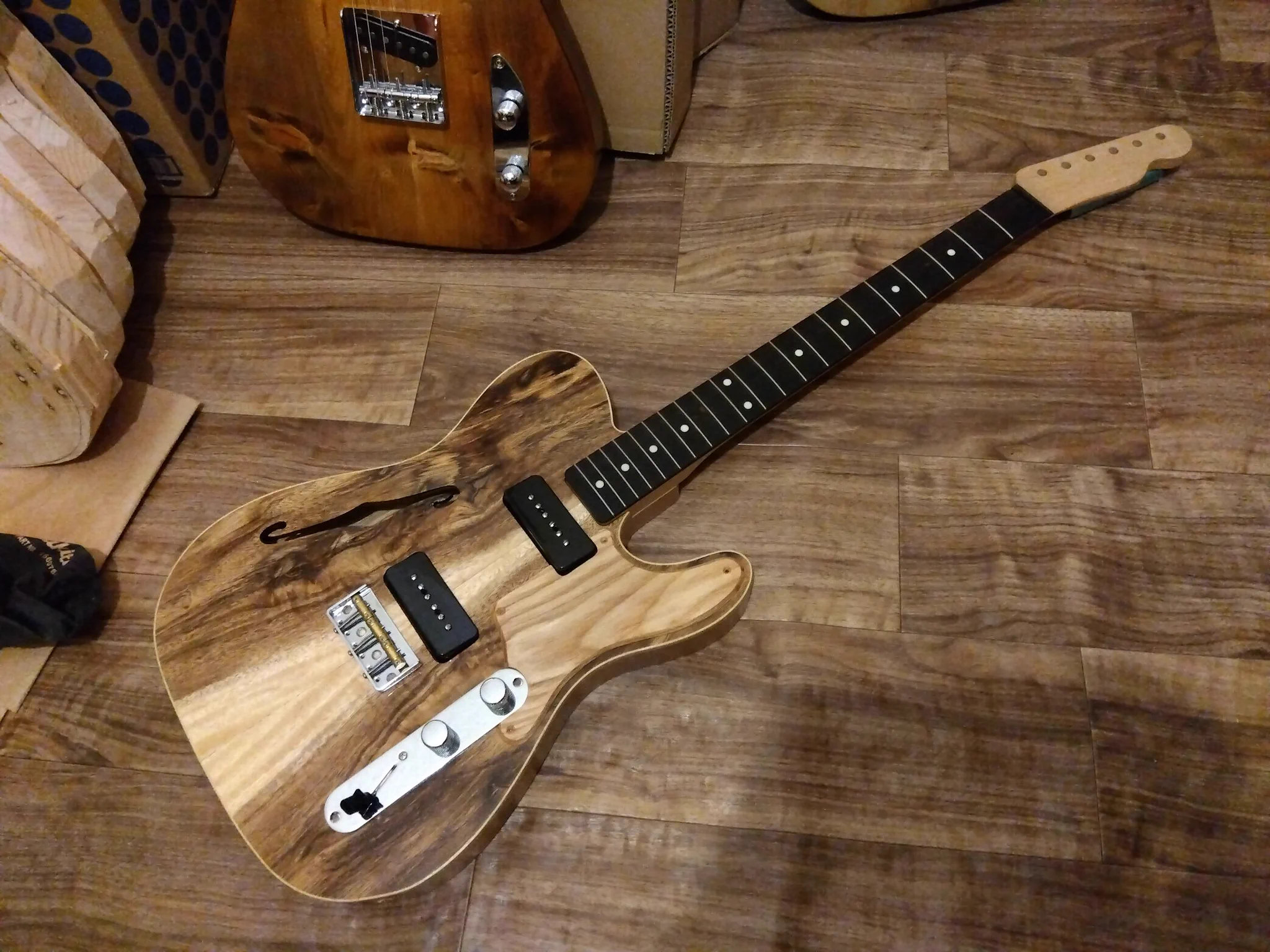 hts guitar (@htsh13) / X