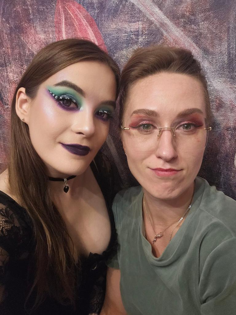 Отметили день рожденья <a href="/RaoulAm/">Доброго вечерочка, господин президент</a> 🥰