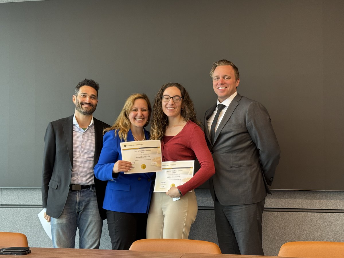 In celebration of Pro Bono Week, #GTChicago proudly recognized the outstanding dedication of our attorneys and staff at this year’s Pro Bono Awards Lunch. Through Sept. 25, our Chicago team contributed more than 2,500 pro bono hours.

#GTGives #ProBono