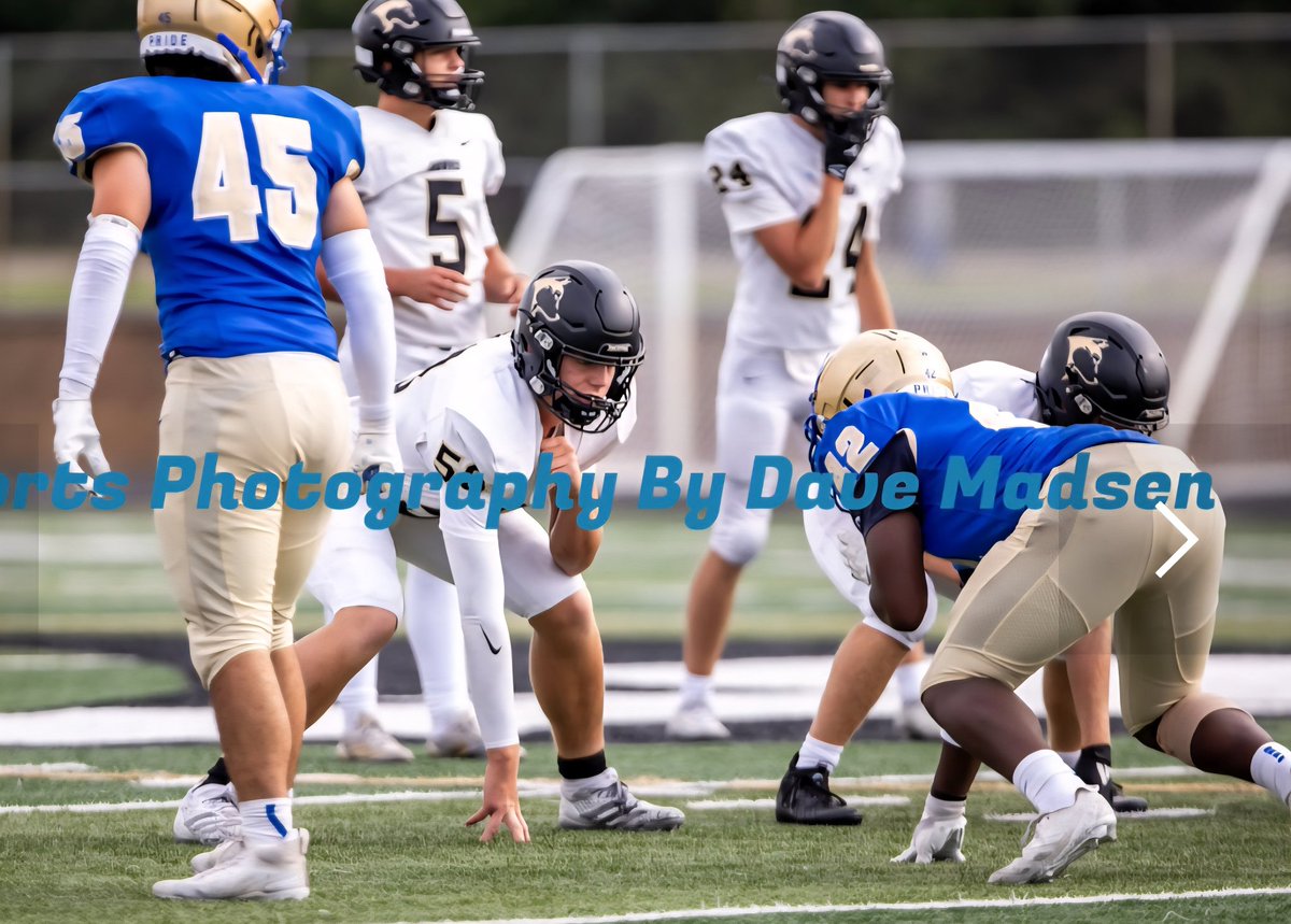 pete_parker_son's tweet image. Great end of the season with the best teammates. Thanks to the seniors, teammates, family, and friends for all the support!! 
#football #endofseason #longsnapper #Playoffs