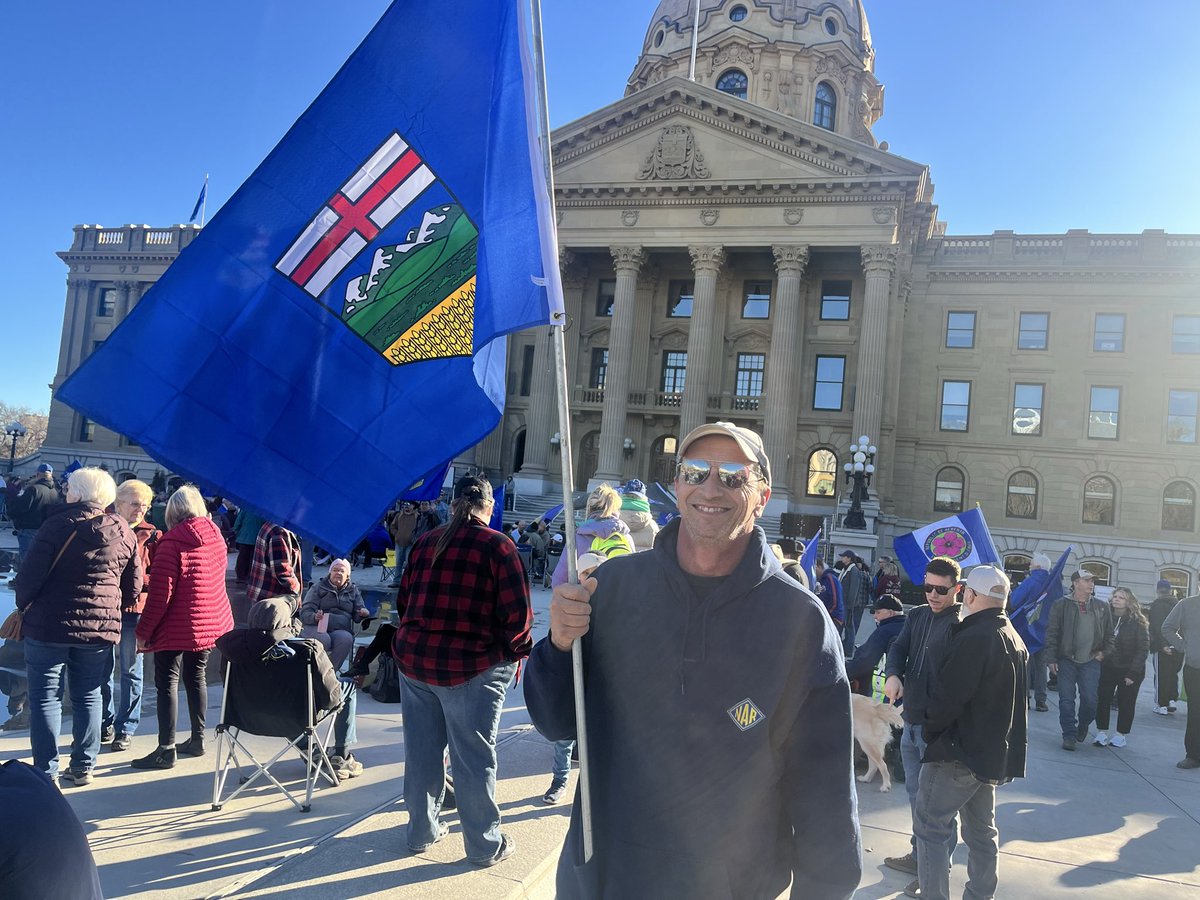 Made it to the Ledge... Alberta patriots everywhere! Feels great!