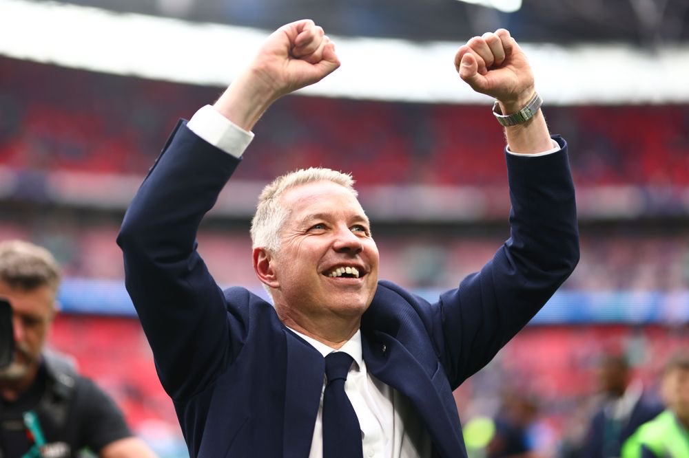 Can’t lie I’ve given it some time to settle and im gutted. I think it’s the right decision, but it hurts. This bloke is almost all I’ve ever known when it comes to posh, and certainly the only person I associate with happier times here. All the best legend 💙 #pufc