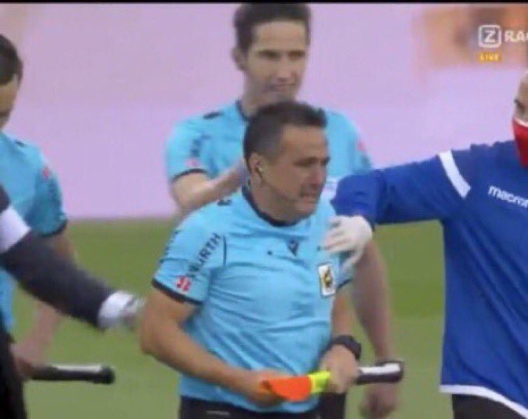 AARONATION 👽 tweet media