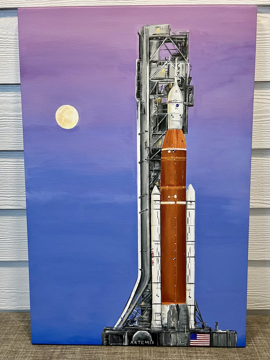 RocketGirlHarp's tweet image. I am opening art commissions again following a 10-month hiatus. I would love to paint your favorite galaxy, spacecraft, or Moon crater.
