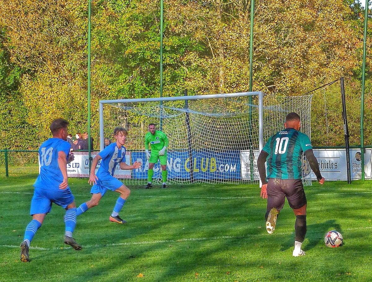 PeterLynch12323's tweet photo. Four pictures of birthday man @Claudiox35 for @AndoverNSfc today https://t.co/F7h8J9tE28