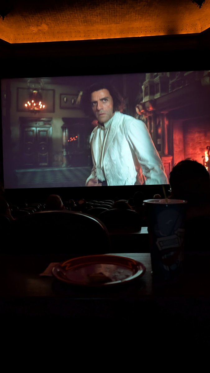 OtterlyNoah 🥏🦦 tweet media